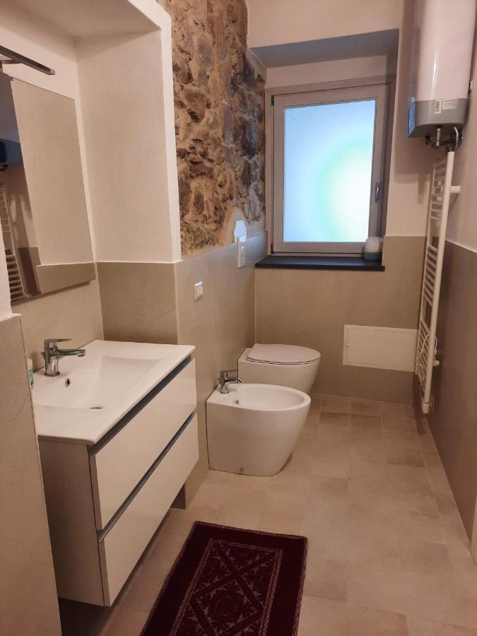 Appartamento Su Palazzina Storica In Centro A SantʼAntìoco Kültér fotó